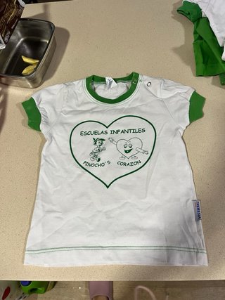 Uniforme Guardería Corazón/Pinocho Verde
