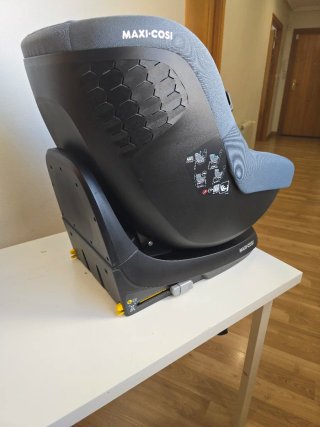 Maxi-Cosi Pearl S i-Size + base ISOFIX