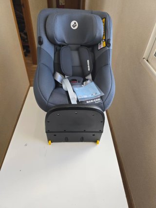 Maxi-Cosi Pearl S i-Size + base ISOFIX