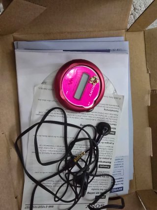 Sony Walkman NW-E107 1GB MP3