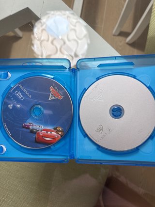 Películas Cars 2 y Aviones Blu-ray + DVD
