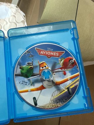 Películas Cars 2 y Aviones Blu-ray + DVD