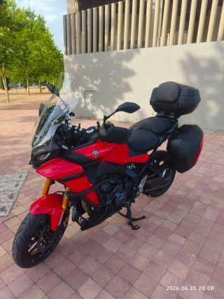 Yamaha Tracer 9 GT cargada de extras