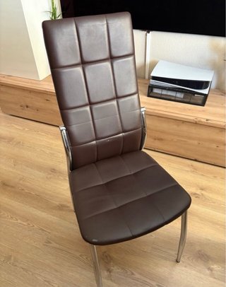 Mesa y 6 sillas comedor
