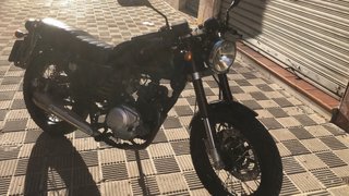 Scrambler 125 Negra