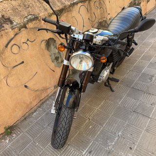 Scrambler 125 Negra