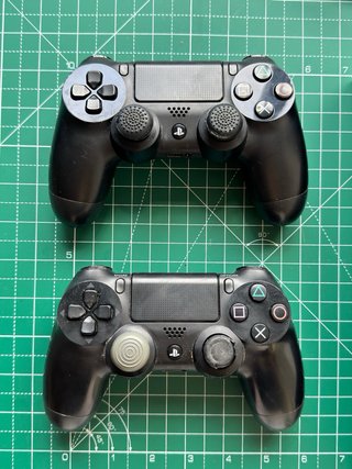 PS4 (PlayStation 4) 500GB + 2 Mandos + 15 Juegos
