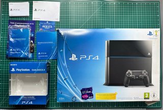 PS4 (PlayStation 4) 500GB + 2 Mandos + 15 Juegos