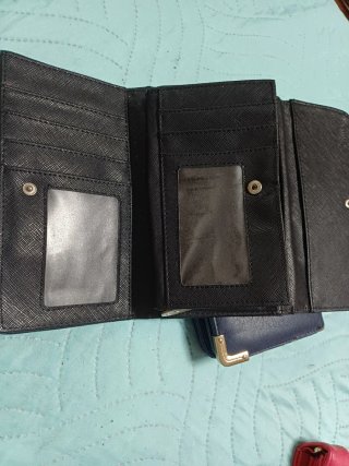Monedero Guess Negro
