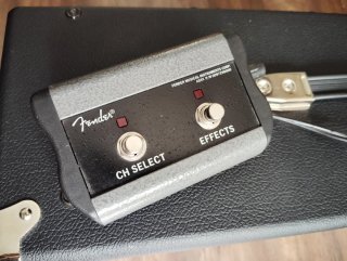 Amplificador Fender Champion 100