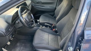 Hyundai BAYON 2022 etiqueta C