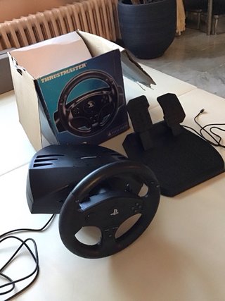 Volante Thrustmaster T80 PS3/PS4.