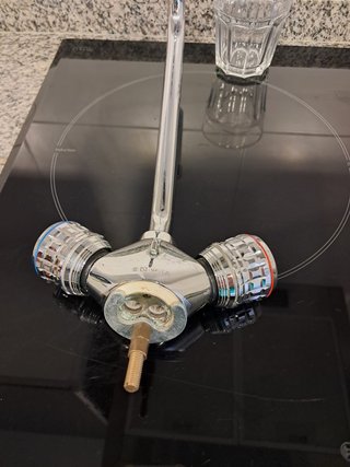 Grifo de cocina metal