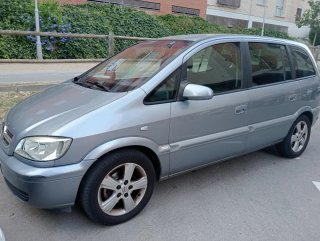 Opel Zafira 2005