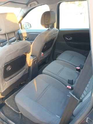 Renault Grand Scenic 2012