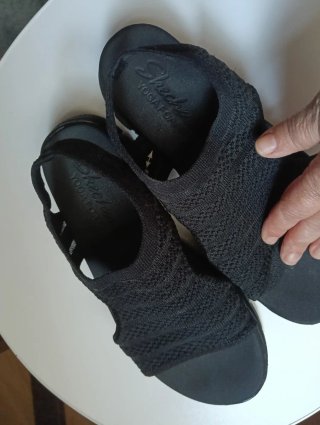 Sandalias Skechers Flex-Lite Negras yoga foam