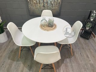 ️ Comedor mesa + 4 sillas estilo nórdico – Nuevo