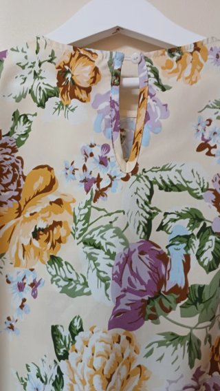 Vestido floral niña Talla 9