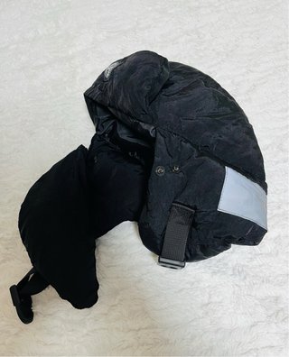 Gorro Stone Island Negro Invierno para nieve.
