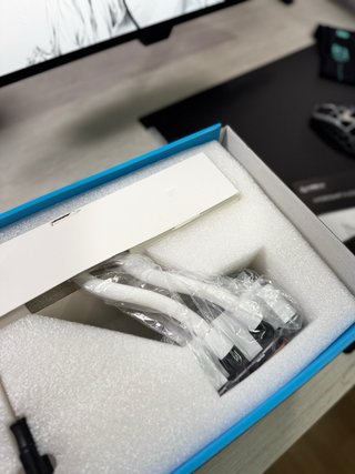 Lian Li HydroShift II LCD-S 360N Blanca | Nueva.