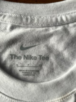 Camiseta Nike Rafa Nadal Hombre. Nueva con etiquet