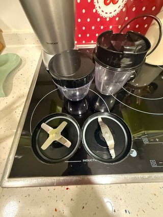 Licuadora Nutribullet con Accesorios