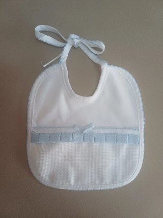 Babero bebé blanco y celeste