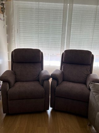Sofá 4 plazas + 2 sillones