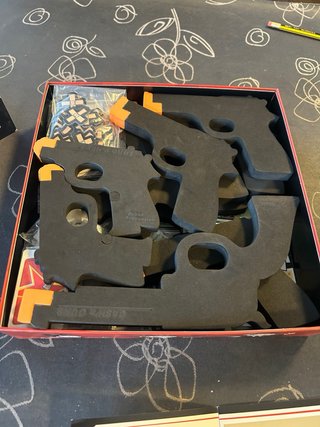 Cash 'n Guns 2ª Edición Juego de Mesa y expansión