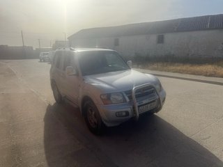 Mitsubishi Montero 2001