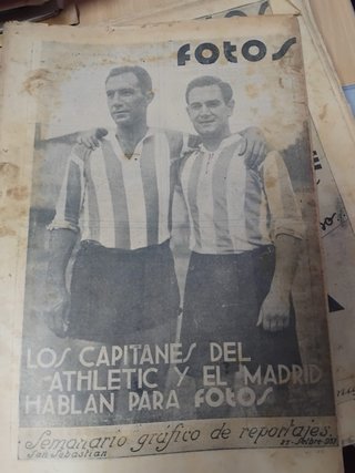 COLECCION 24 NÚMEROS SEMANARIO GRAFICO FAL