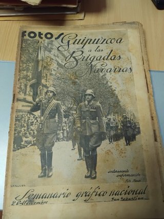 COLECCION 24 NÚMEROS SEMANARIO GRAFICO FAL