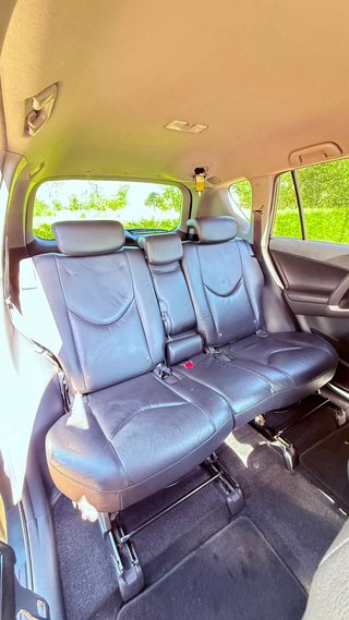 Toyota RAV4 2009