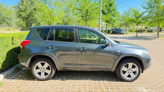 Toyota RAV4 2009