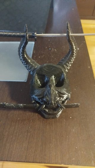 Soporte Máscara Oni para Mando PS5/PS4