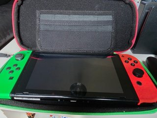Nintendo Switch Completa con Accessori