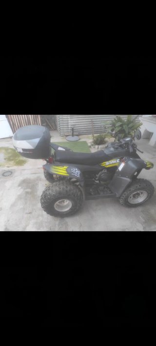 Quad 50cc Negro y Amarillo