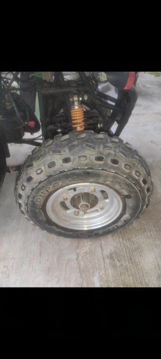 Quad 50cc Negro y Amarillo