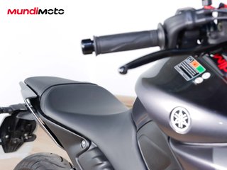 YAMAHA MT 125