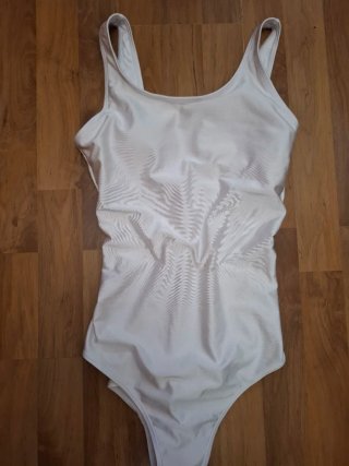 Bañador blanco nuevo