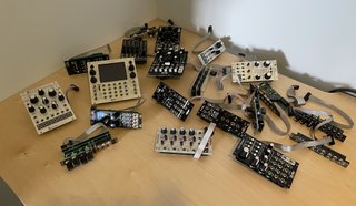Sistema Eurorack com Módulos