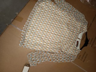 Blusa estampada mujer manga larga