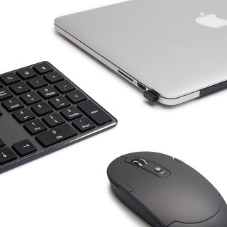Amazon Basics teclado ultrafino inalámbrico
