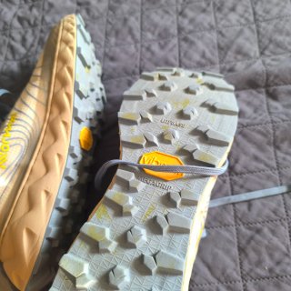 Zapatillas Trail Normal Tomir 1 Beige/Azul