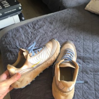 Zapatillas Trail Normal Tomir 1 Beige/Azul