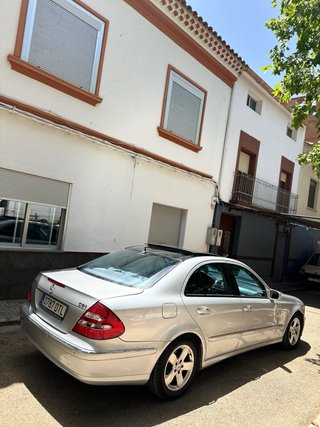 Mercedes-Benz Clase E 2006
