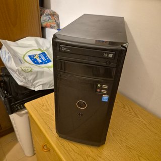 PC Desktop Assemblato - Computer Windows 10 Home