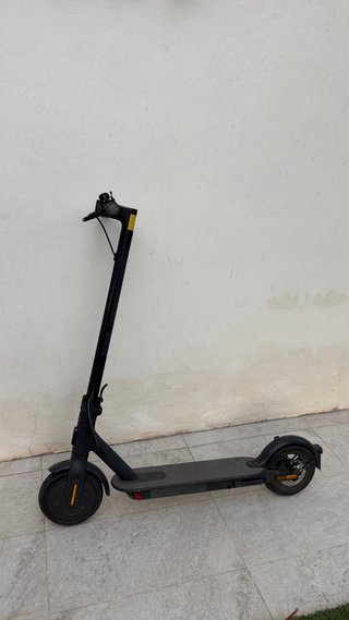Patinete Eléctrico Xiaomi Mi Essential