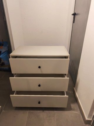 Cómoda Ikea Gursken 3 cajones beige