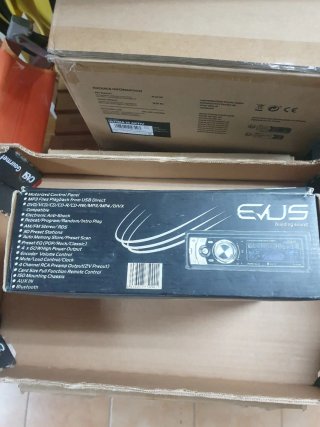 Radio Coche EUS DV210B